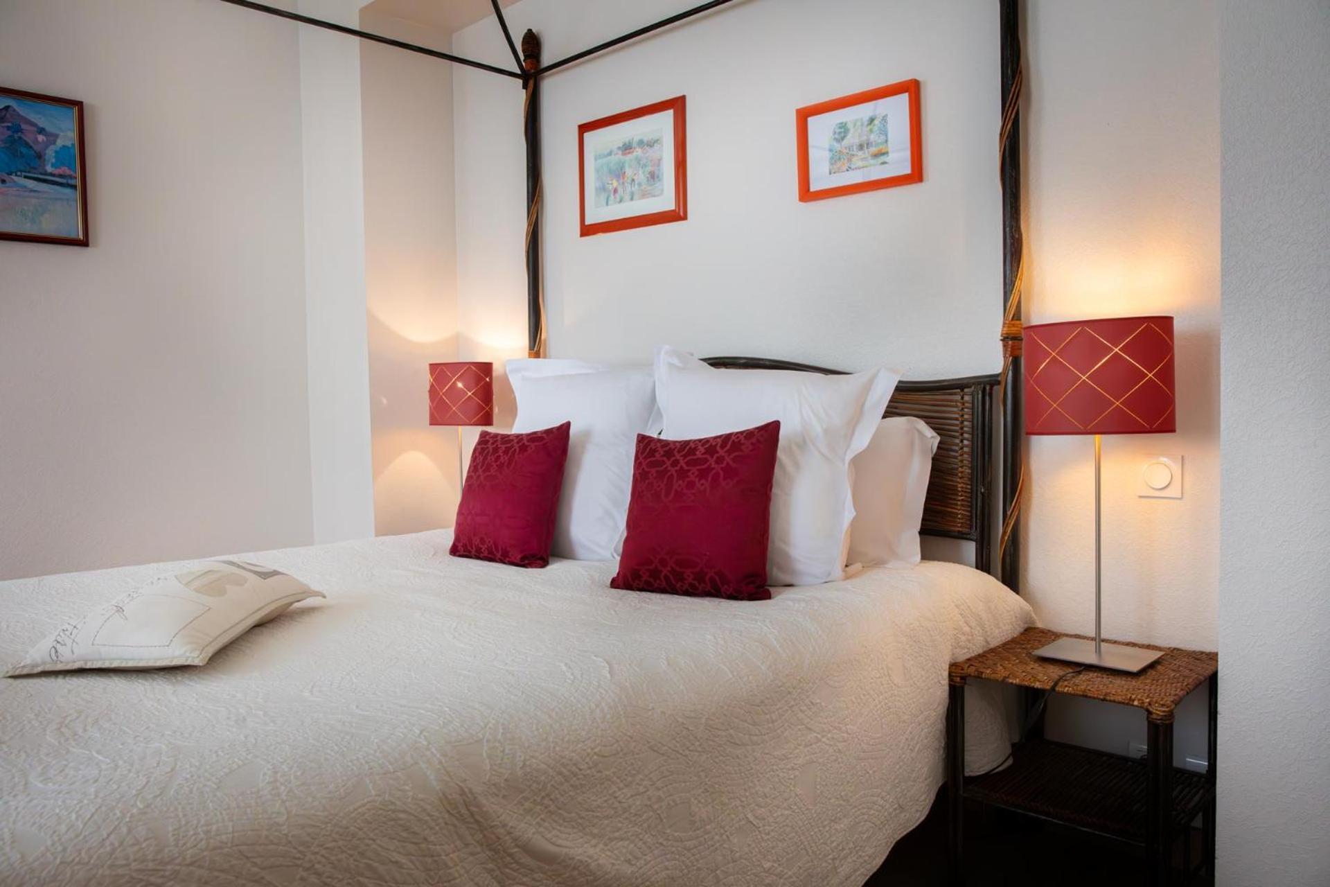 L'Aubiniere Hotel Restaurant & Spa Saint-Ouen-les-Vignes Luaran gambar