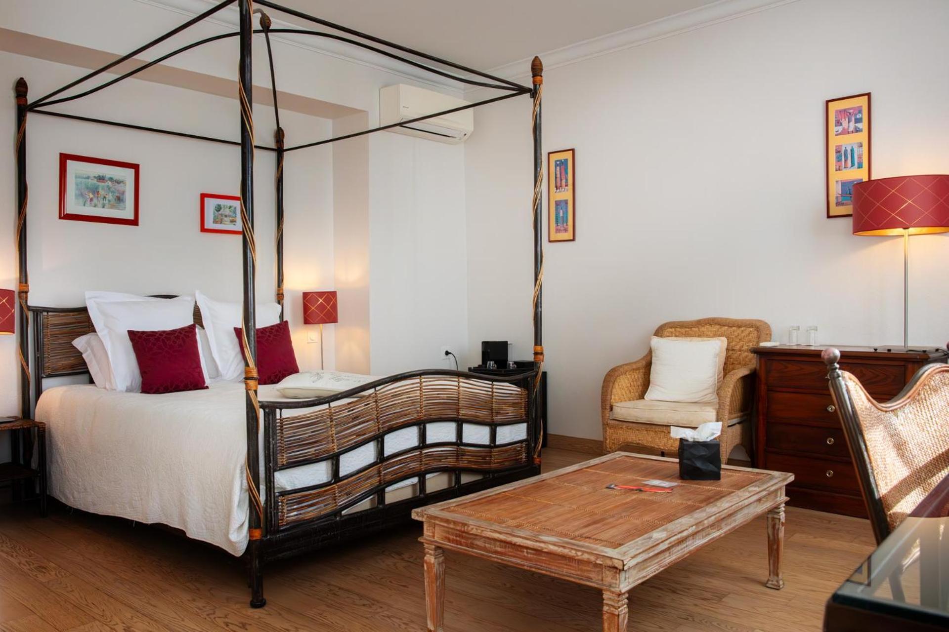 L'Aubiniere Hotel Restaurant & Spa Saint-Ouen-les-Vignes Luaran gambar
