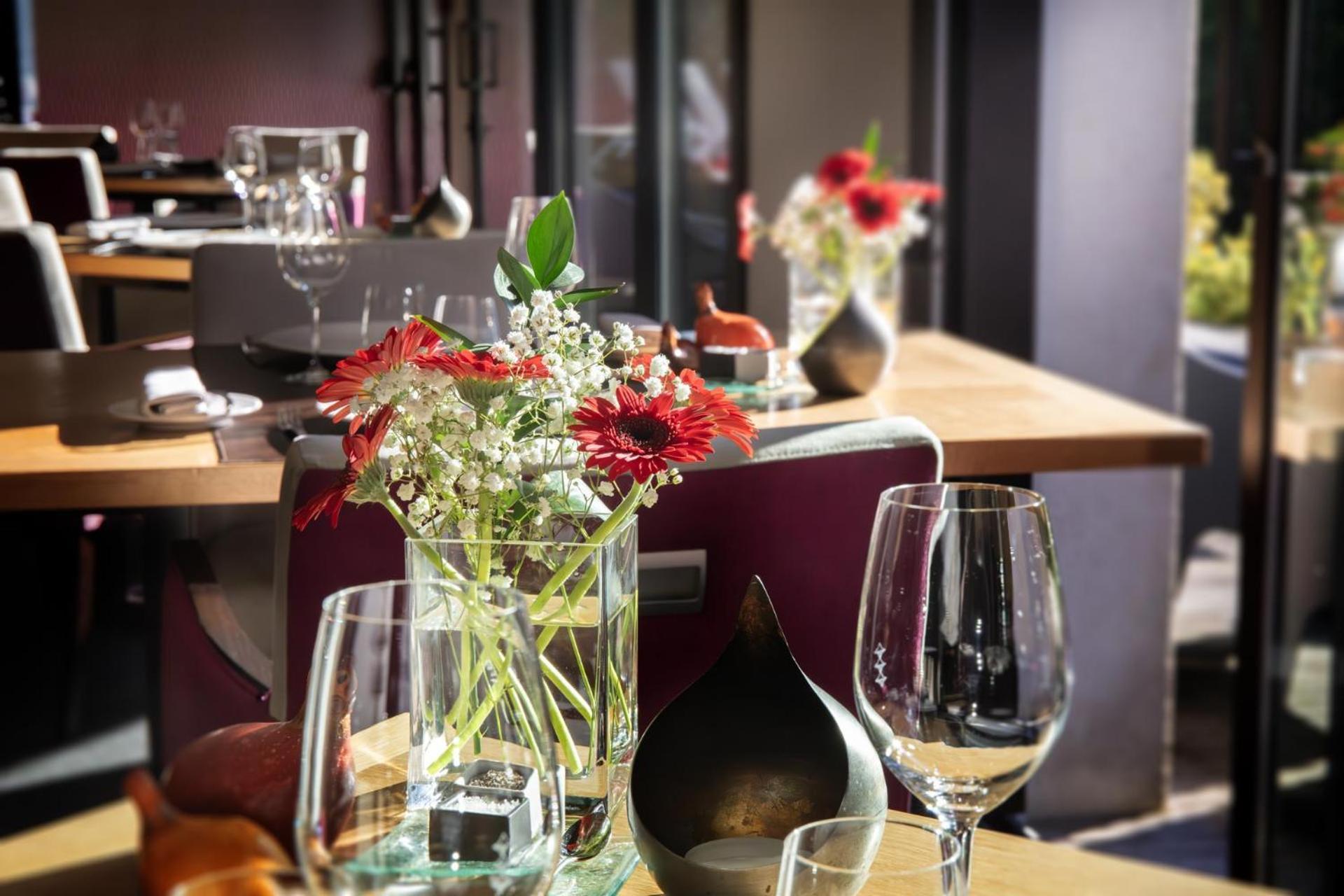 L'Aubiniere Hotel Restaurant & Spa Saint-Ouen-les-Vignes Luaran gambar