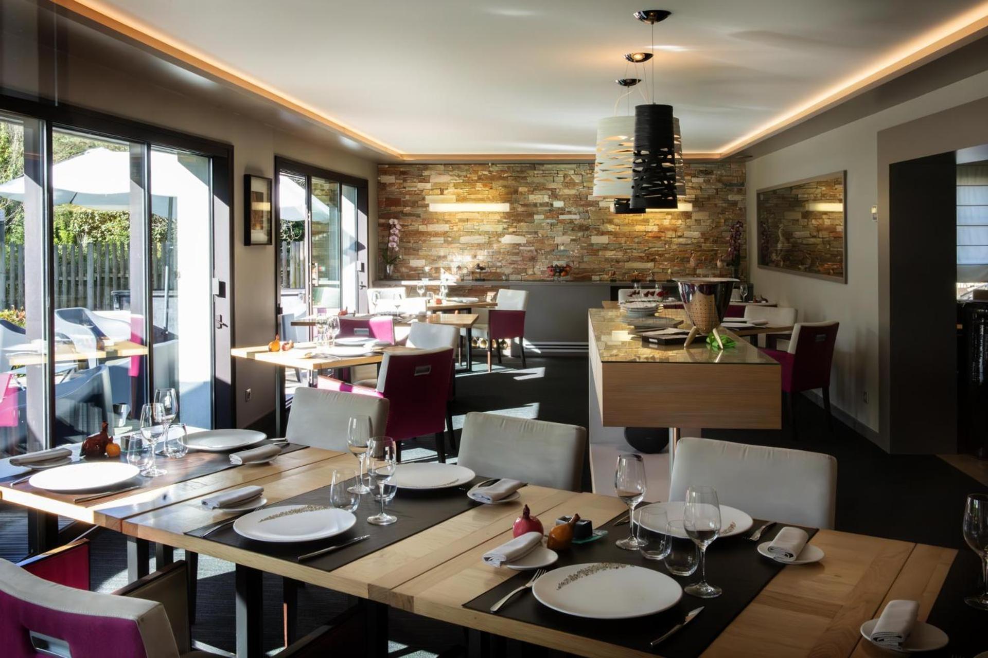 L'Aubiniere Hotel Restaurant & Spa Saint-Ouen-les-Vignes Luaran gambar
