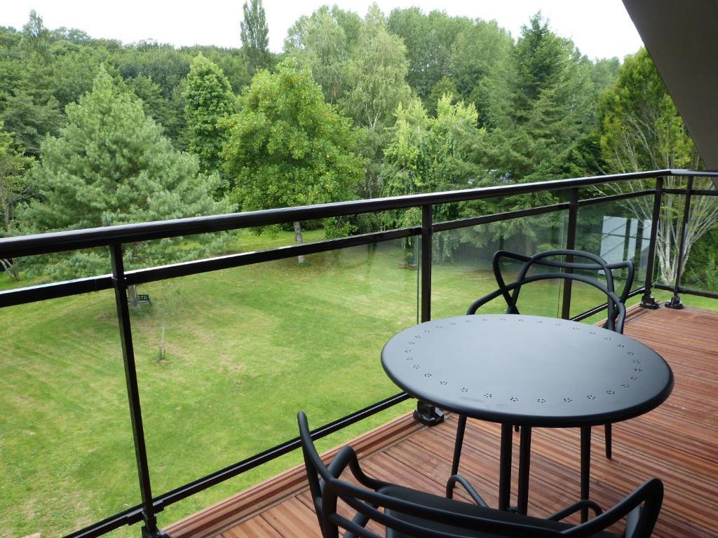 L'Aubiniere Hotel Restaurant & Spa Saint-Ouen-les-Vignes Luaran gambar