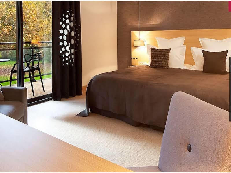 L'Aubiniere Hotel Restaurant & Spa Saint-Ouen-les-Vignes Luaran gambar